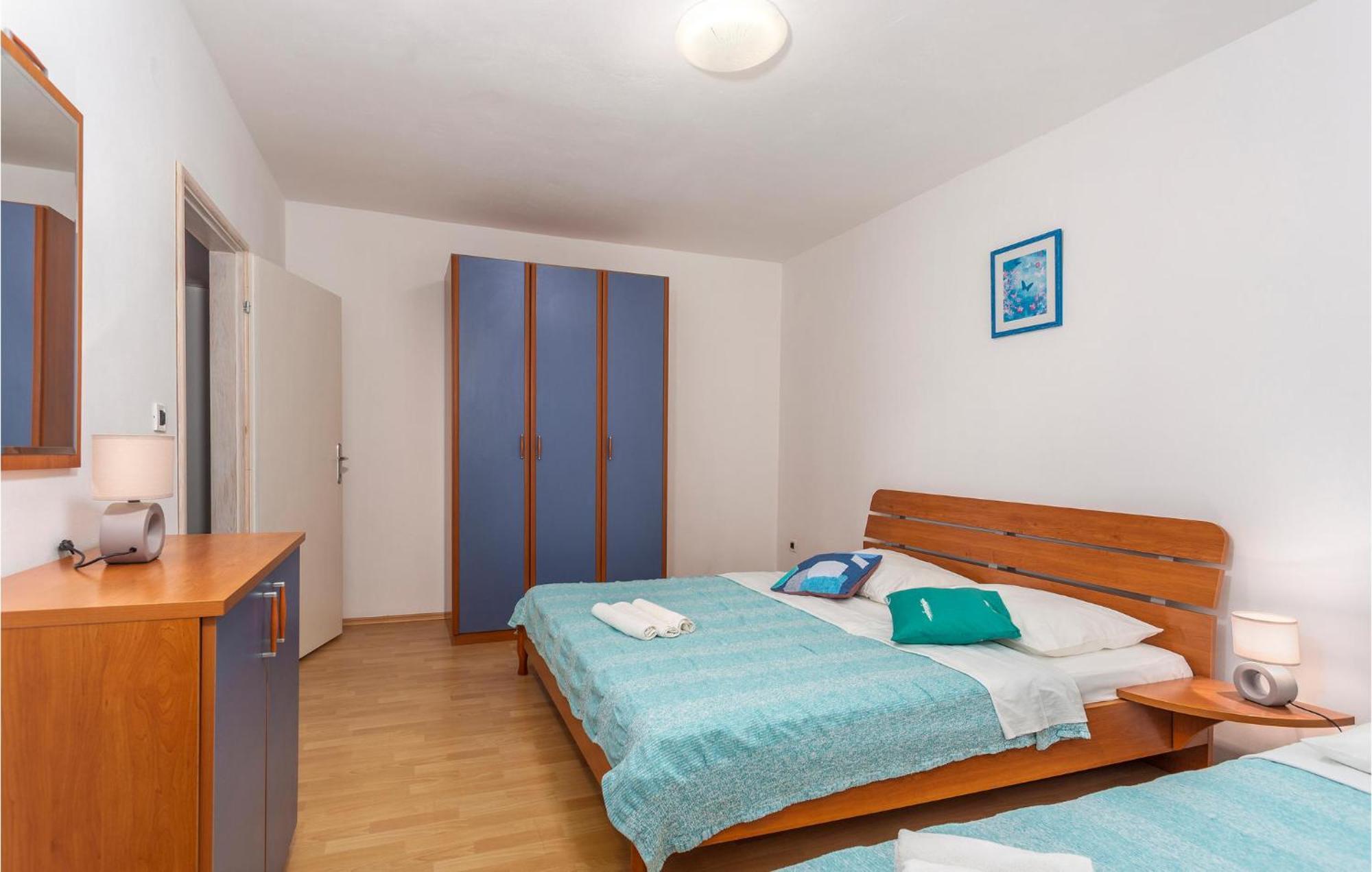 Beautiful Apartment In Pinezici With Wifi Zewnętrze zdjęcie