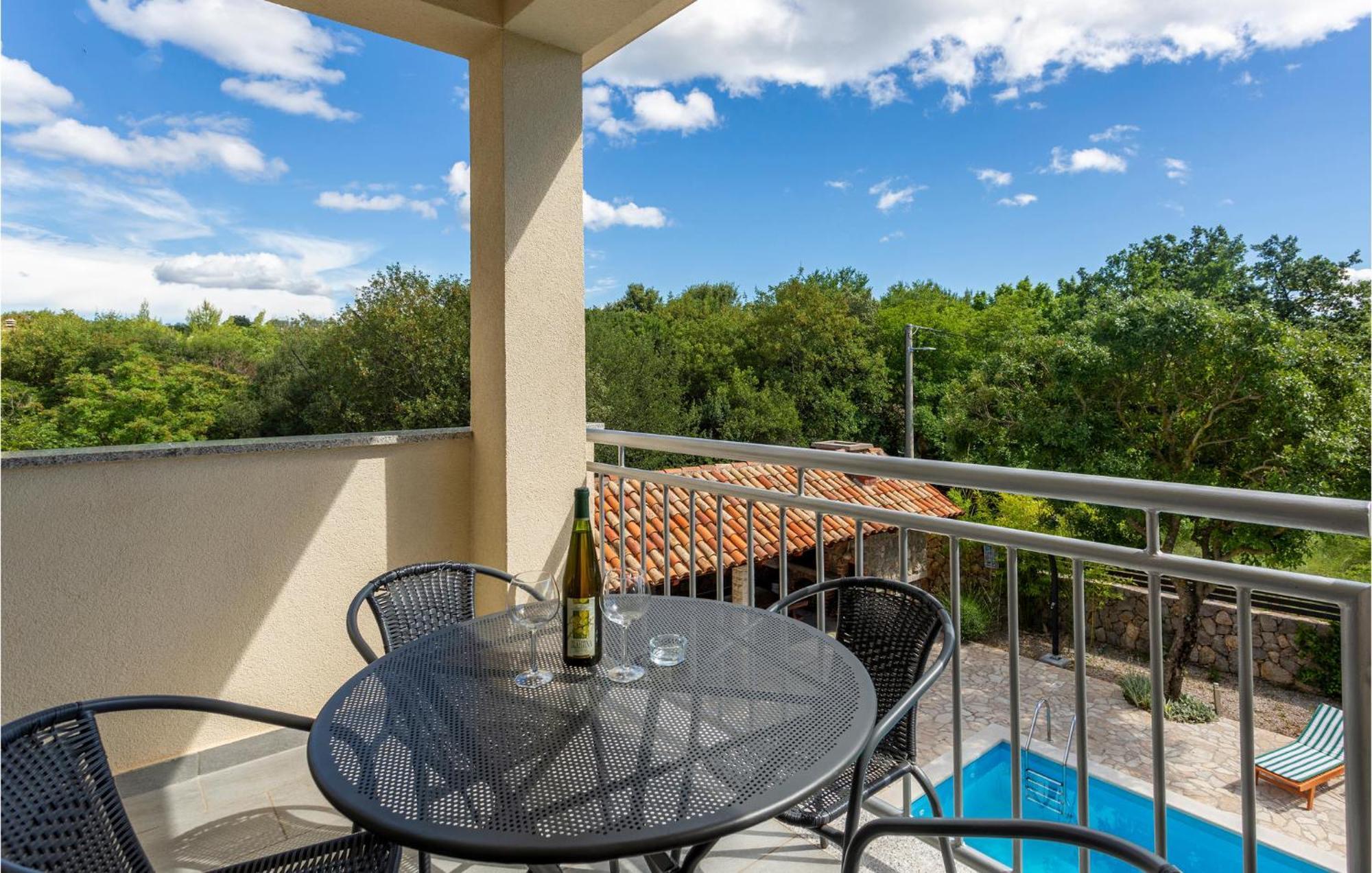 Beautiful Apartment In Pinezici With Wifi Zewnętrze zdjęcie