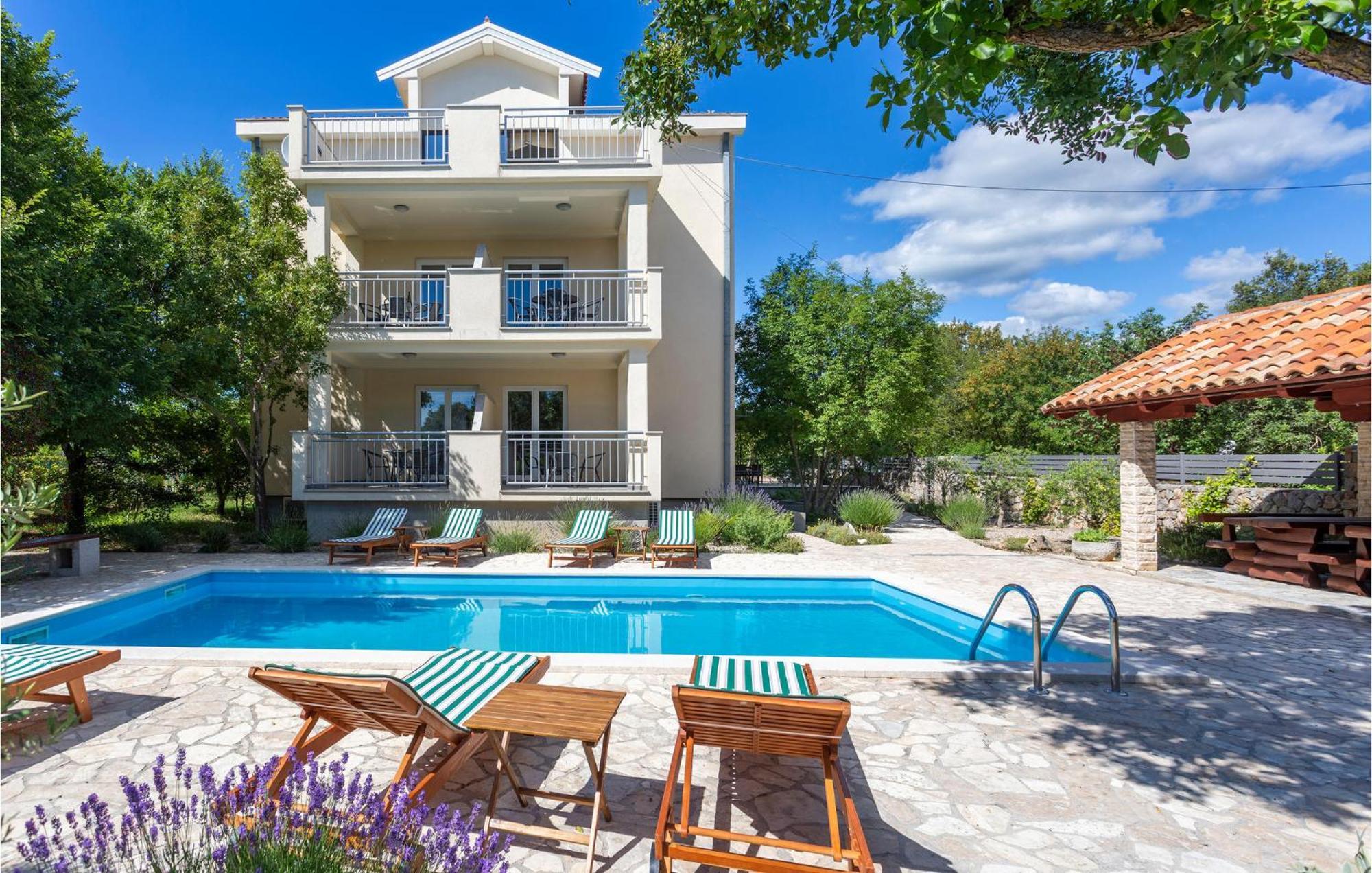 Beautiful Apartment In Pinezici With Wifi Zewnętrze zdjęcie